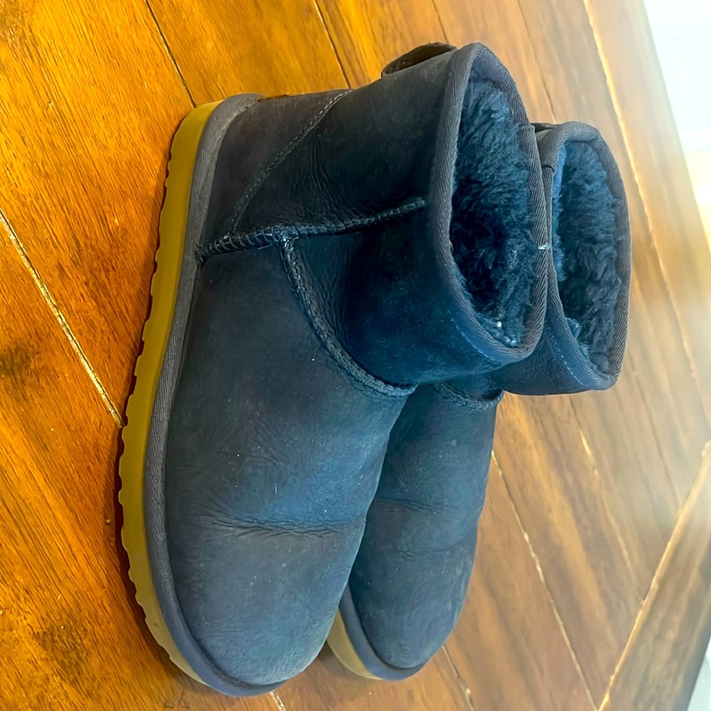 Uggs Classic Mini Boot in Navy